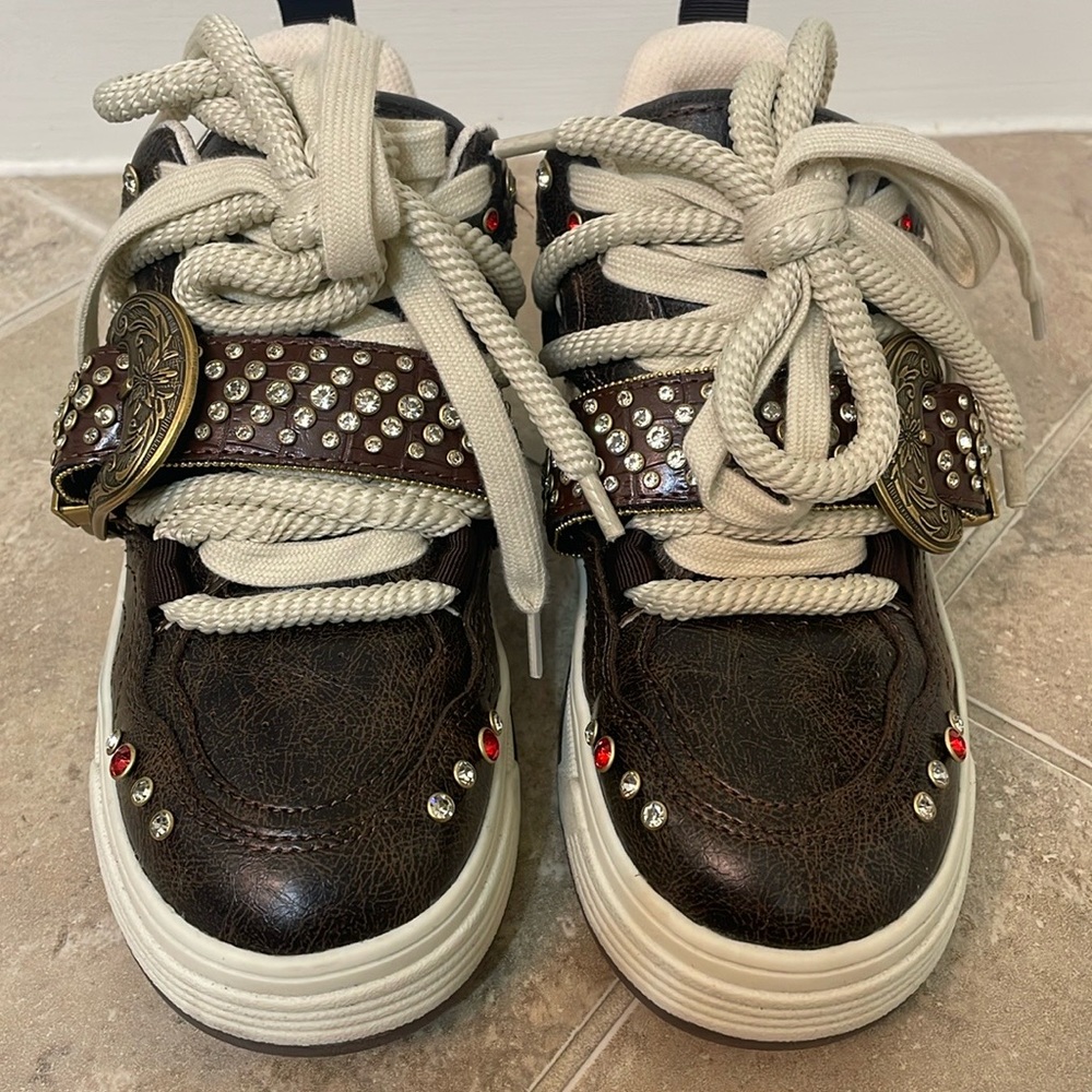 Steve Madden Sneakers